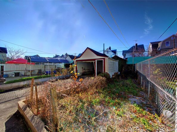 89-10 121st Street, Richmond Hill NY 11418