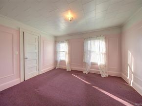 89-10 121st Street, Richmond Hill NY 11418