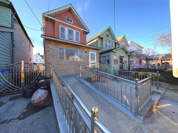 89-10 121st Street, Richmond Hill NY 11418