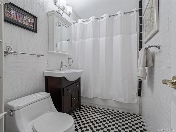 32 Forbes Boulevard, Eastchester NY 10709