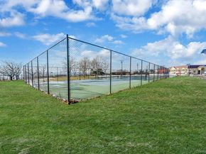 101 Surf Drive 23, Bronx NY 10473