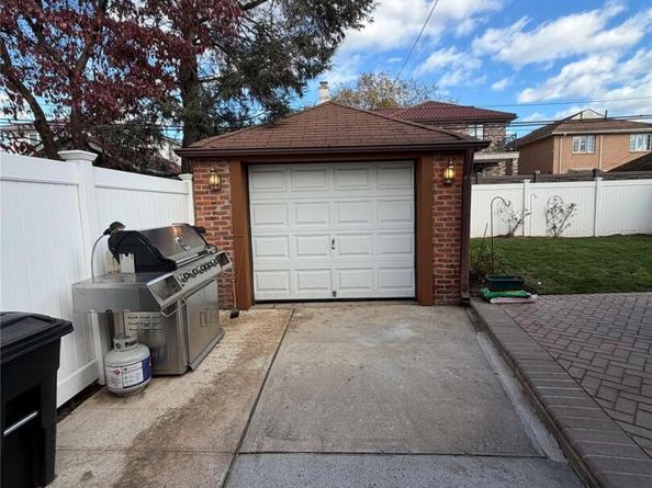 5335 192nd Street, Fresh Meadows NY 11365