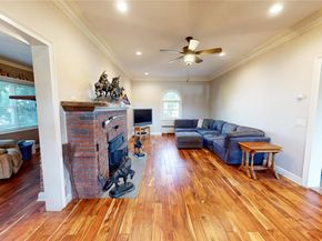 725 Scranton Avenue, East Rockaway NY 11518