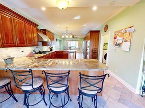 725 Scranton Avenue, East Rockaway NY 11518