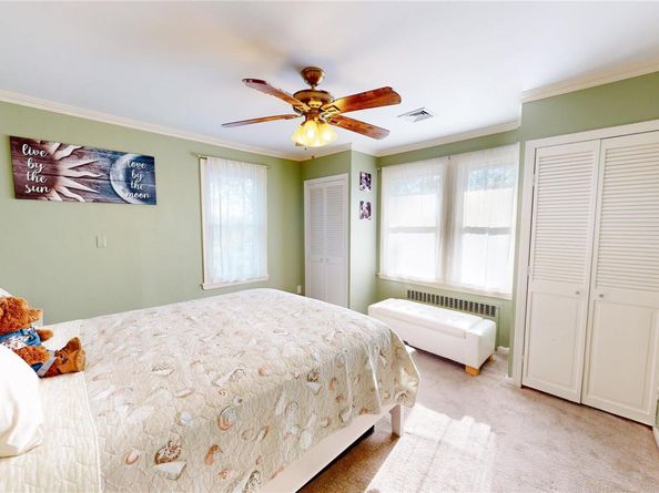 725 Scranton Avenue, East Rockaway NY 11518