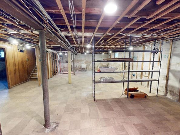 725 Scranton Avenue, East Rockaway NY 11518