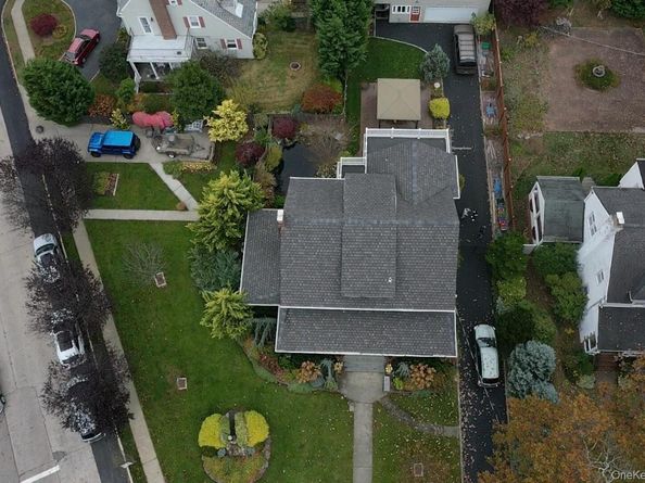 725 Scranton Avenue, East Rockaway NY 11518