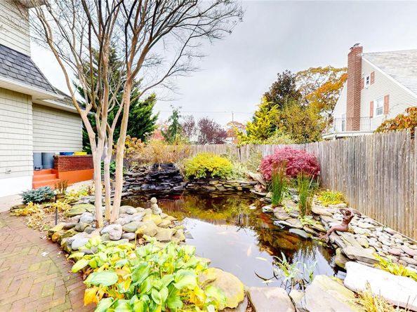 725 Scranton Avenue, East Rockaway NY 11518