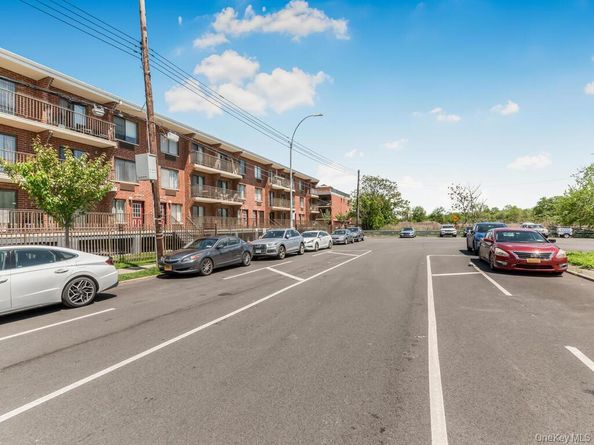 10813 Seaview Avenue 41B, Brooklyn NY 11236