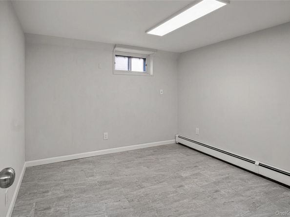 1000 Cleveland Street, Uniondale NY 11553