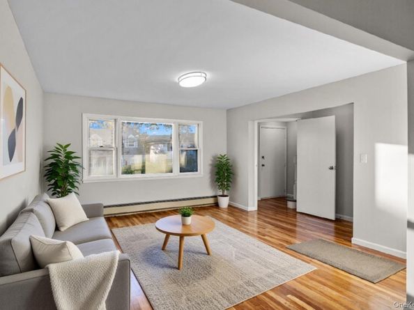 1000 Cleveland Street, Uniondale NY 11553