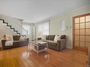 3805 Colonial Court, Seaford NY 11783