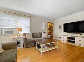 3805 Colonial Court, Seaford NY 11783