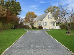 3805 Colonial Court, Seaford NY 11783
