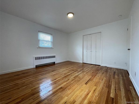 3305 1st Street, Oceanside NY 11572