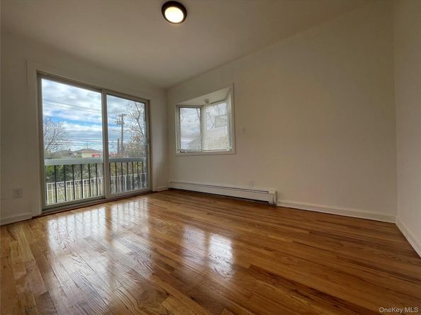 3305 1st Street, Oceanside NY 11572