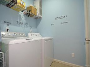 11 Macintosh, Selden NY 11784