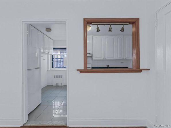 102-55 67th Road 4W, Forest Hills NY 11375