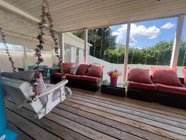 2548 Columbus Avenue, North Bellmore NY 11710