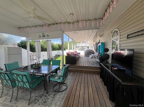 2548 Columbus Avenue, North Bellmore NY 11710