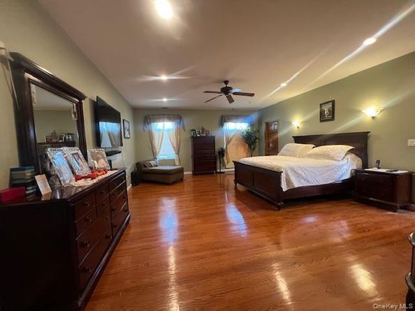 2548 Columbus Avenue, North Bellmore NY 11710