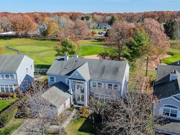 38 Hamlet Drive, Mount Sinai NY 11766