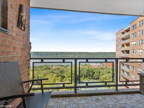 5800 Arlington Avenue 19L, Bronx NY 10471