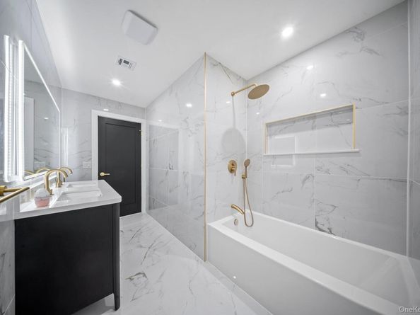 46 Mount Grey Road, Setauket NY 11733