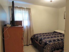 828 Windmill Avenue, West Babylon NY 11704