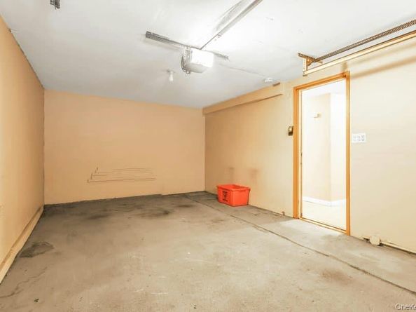 1070 Mahopac Road, West Hempstead NY 11552