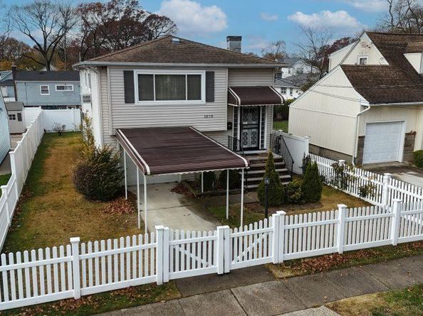 1070 Mahopac Road, West Hempstead NY 11552