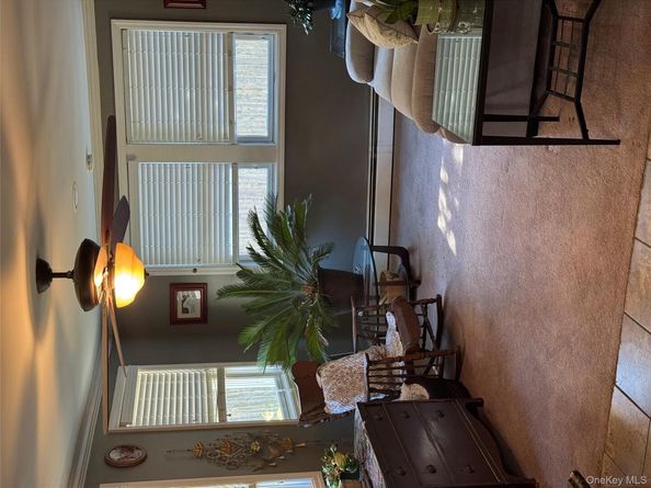 1 Glades Way, Halesite NY 11743