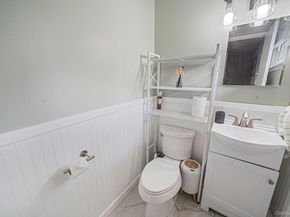 7 Hester Lane, Ronkonkoma NY 11779