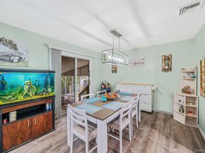 7 Hester Lane, Ronkonkoma NY 11779