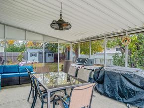 7 Hester Lane, Ronkonkoma NY 11779