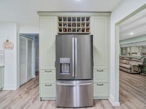 7 Hester Lane, Ronkonkoma NY 11779