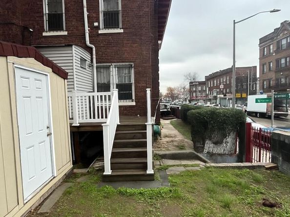 14 Van Siclen Court, Brooklyn NY 11207