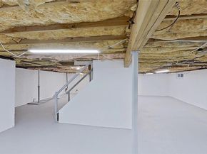 25 Hawthorne Street, Mount Sinai NY 11766