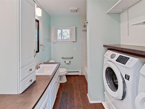 25 Hawthorne Street, Mount Sinai NY 11766