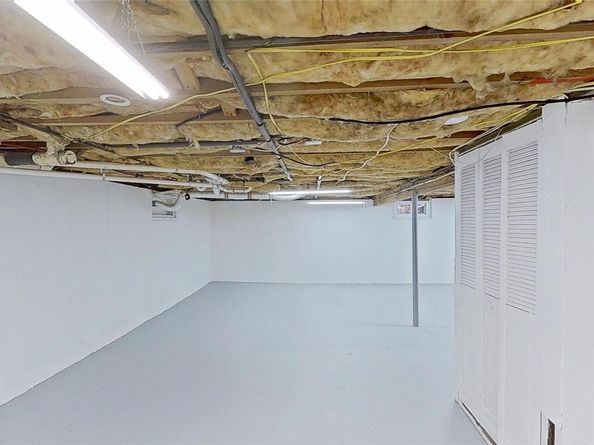 25 Hawthorne Street, Mount Sinai NY 11766