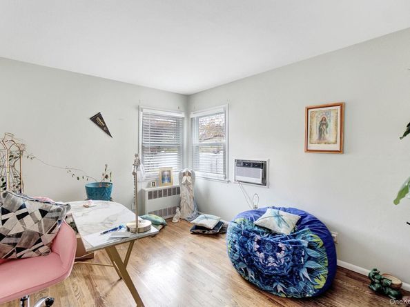 35 Gibson Boulevard, Valley Stream NY 11581