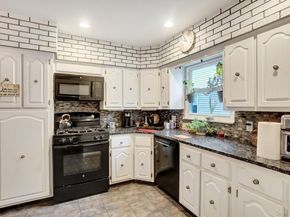 35 Gibson Boulevard, Valley Stream NY 11581