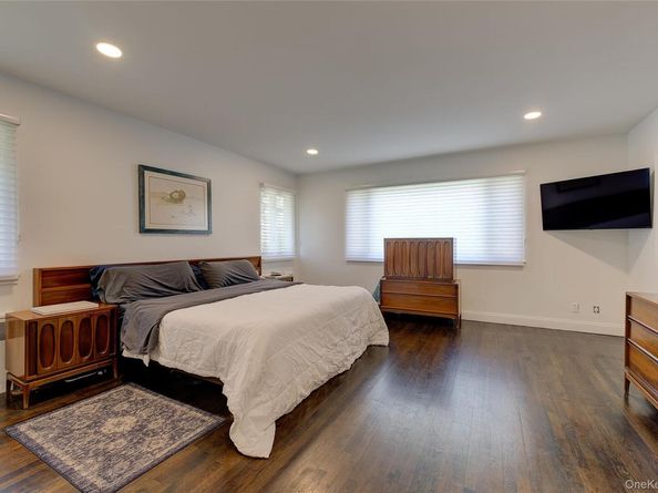 189 Old Westbury Road, Old Westbury NY 11568