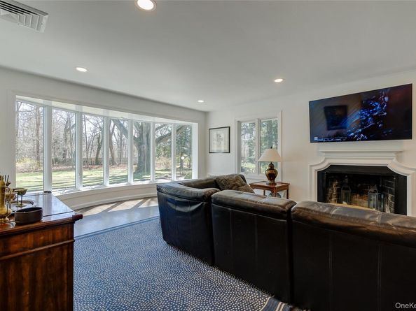 189 Old Westbury Road, Old Westbury NY 11568