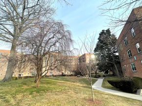 147-37 38th Avenue C64, Flushing NY 11354