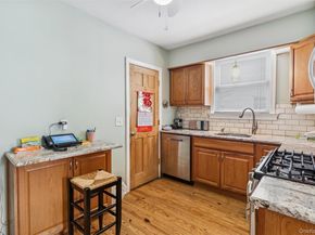 114 Lexington Avenue, Franklin Square NY 11010