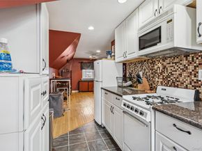 114 Lexington Avenue, Franklin Square NY 11010