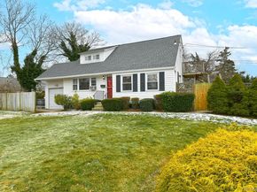 4 Deepdale Drive, Brentwood NY 11717