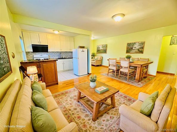 196-58 69th Avenue 1, Fresh Meadows NY 11365