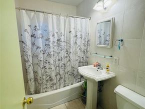 196-58 69th Avenue 1, Fresh Meadows NY 11365